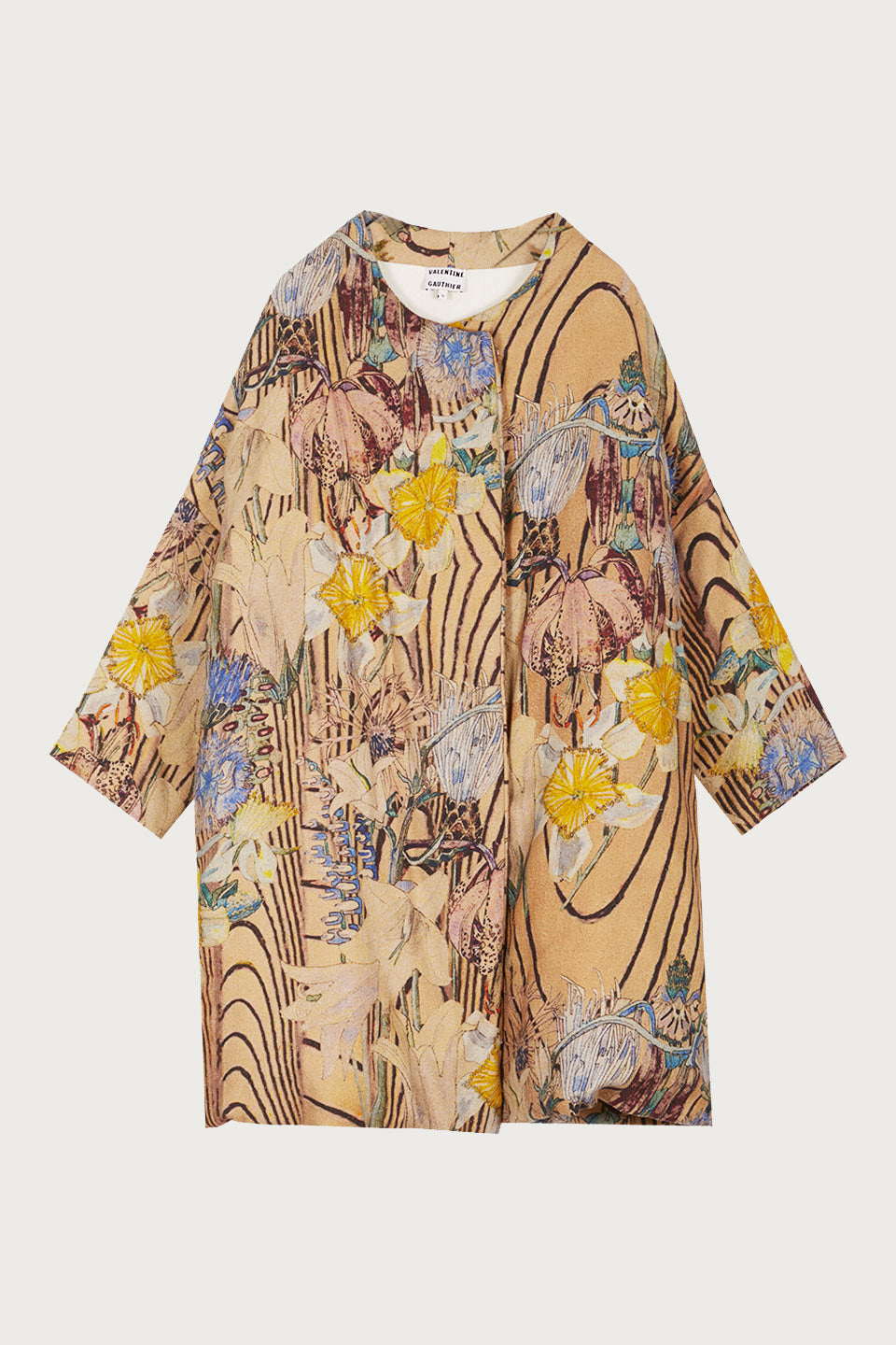 Linh Brutalism Coat in Silk Bourrette