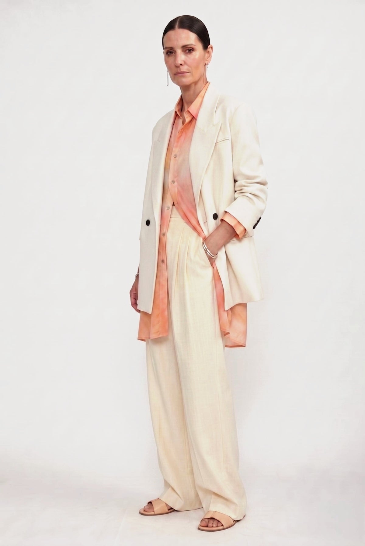 Veste de tailleur Arendt fluide Craie et Pantalon de tailleur Chicago en viscose Craie, Valentine Gauthier