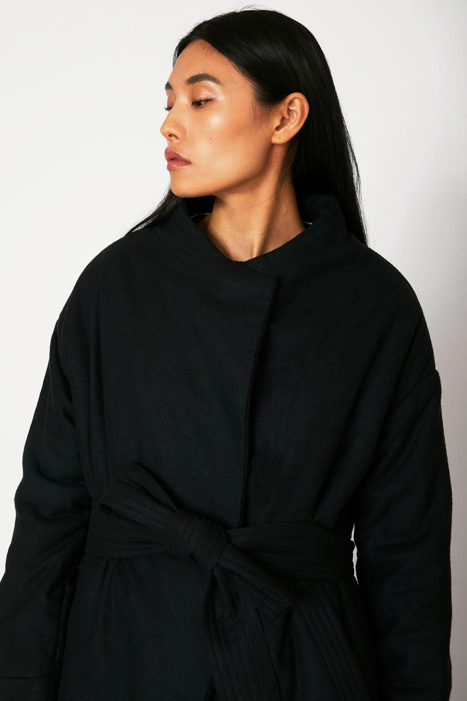 Manteau Linh en bourrette de soie Charcoal, Valentine Gauthier