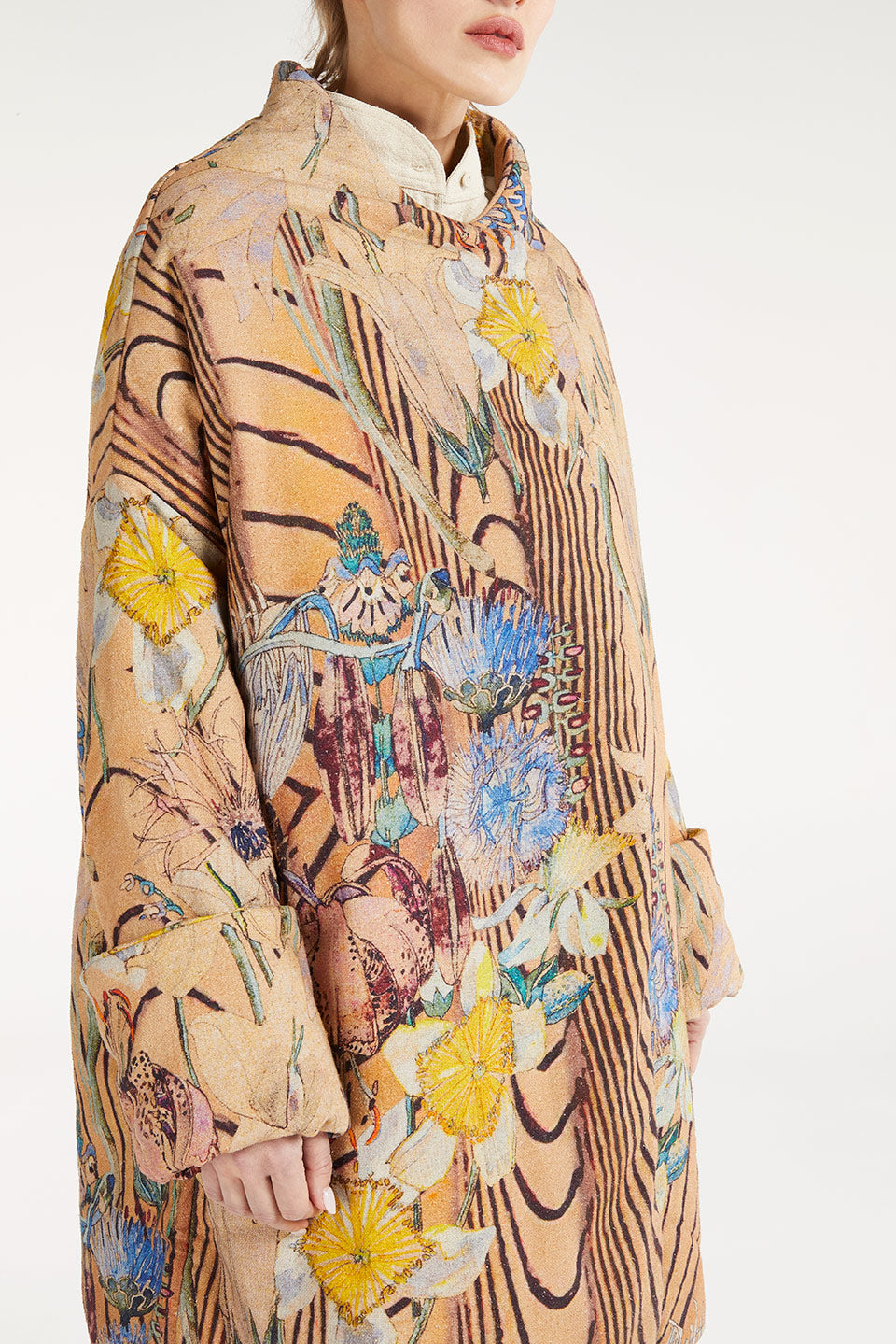 Linh Brutalism Coat in Silk Bourrette