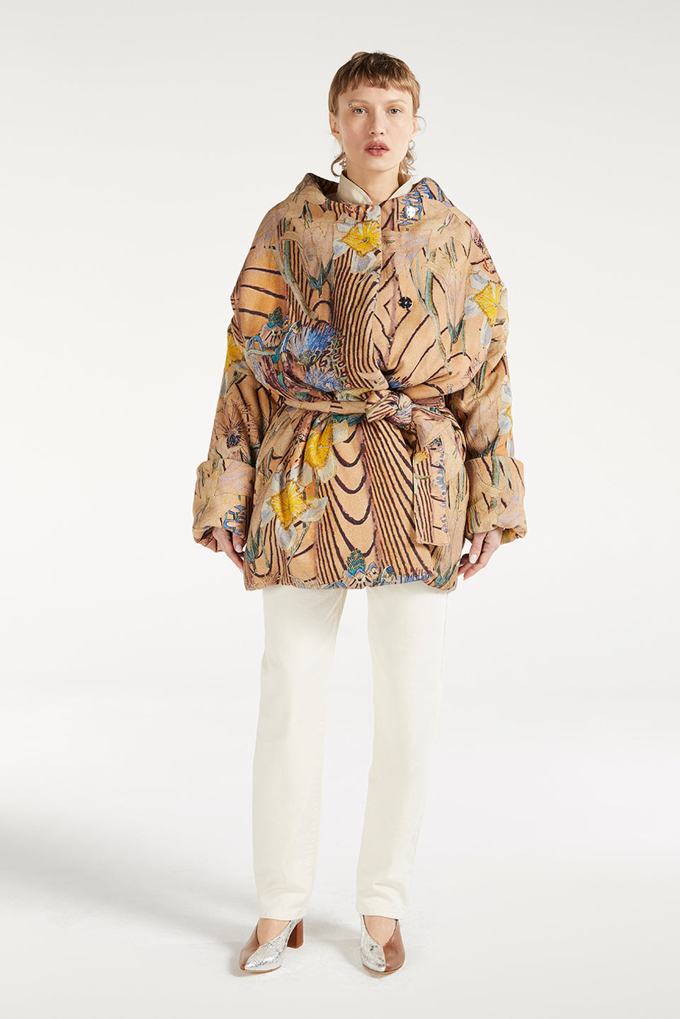 Linh Brutalism Coat in Silk Bourrette