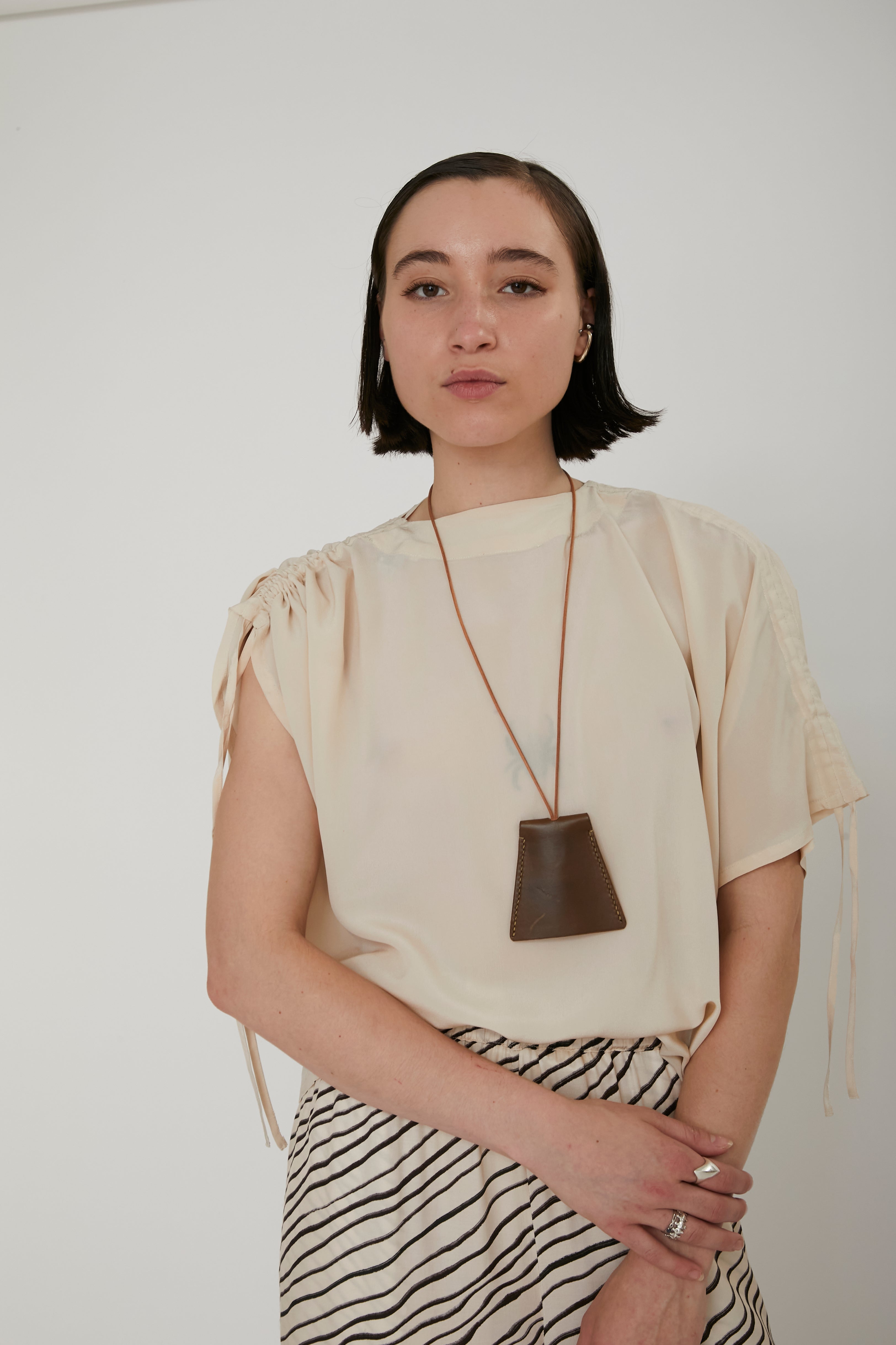 OVERSIZED BLOUSE