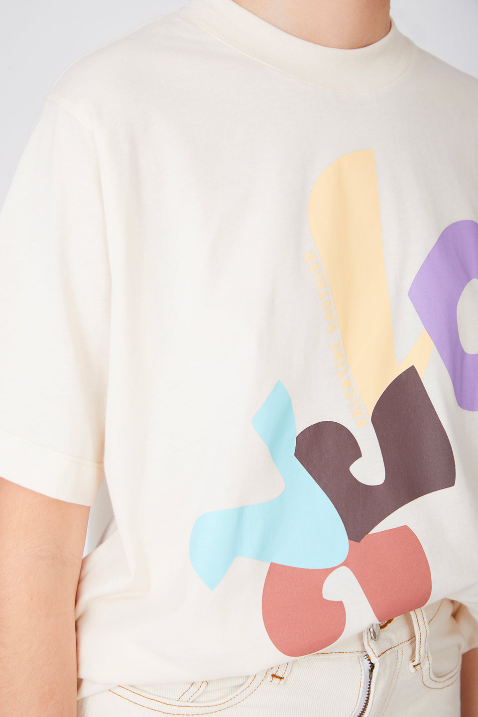 Egon Modernism Off White T-shirt in Organic Cotton