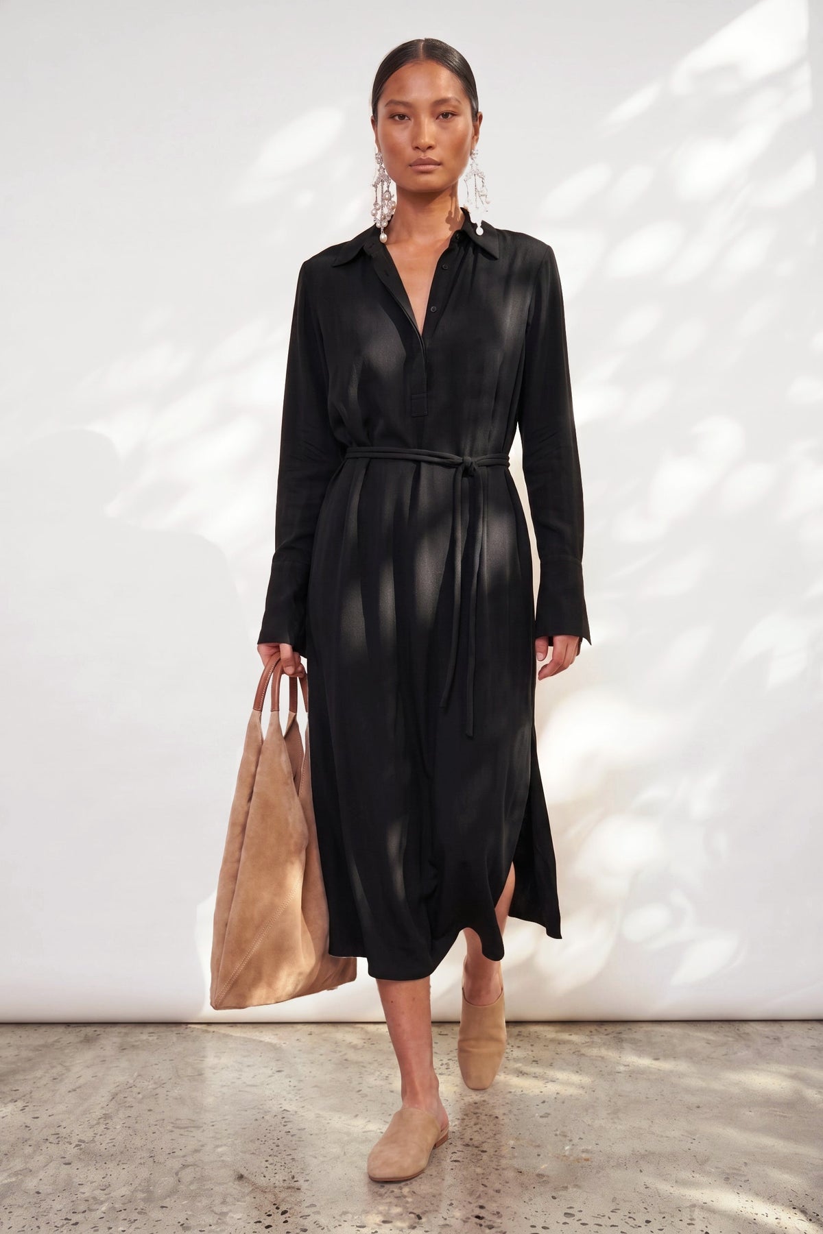 Robe longue Byrds en crêpe de soie Blue Black, Valentine Gauthier