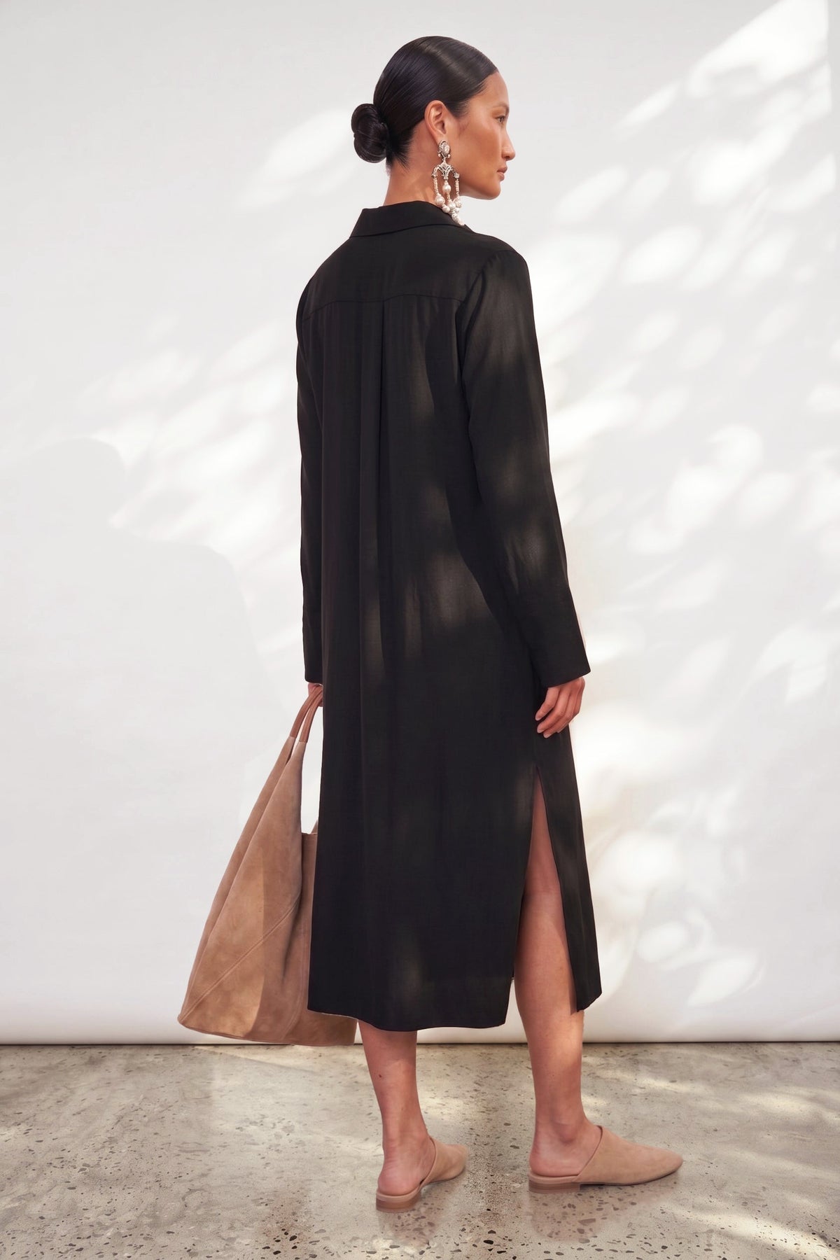 Robe longue Byrds en crêpe de soie Blue Black, Valentine Gauthier
