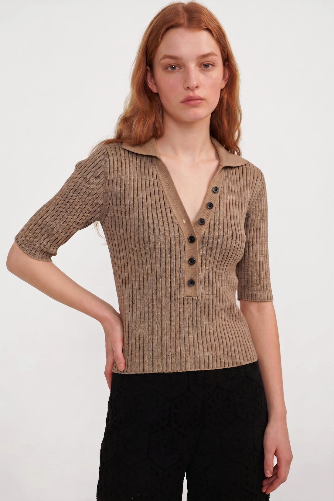 Top polo Serra en maille bicolore Bronze, Valentine Gauthier