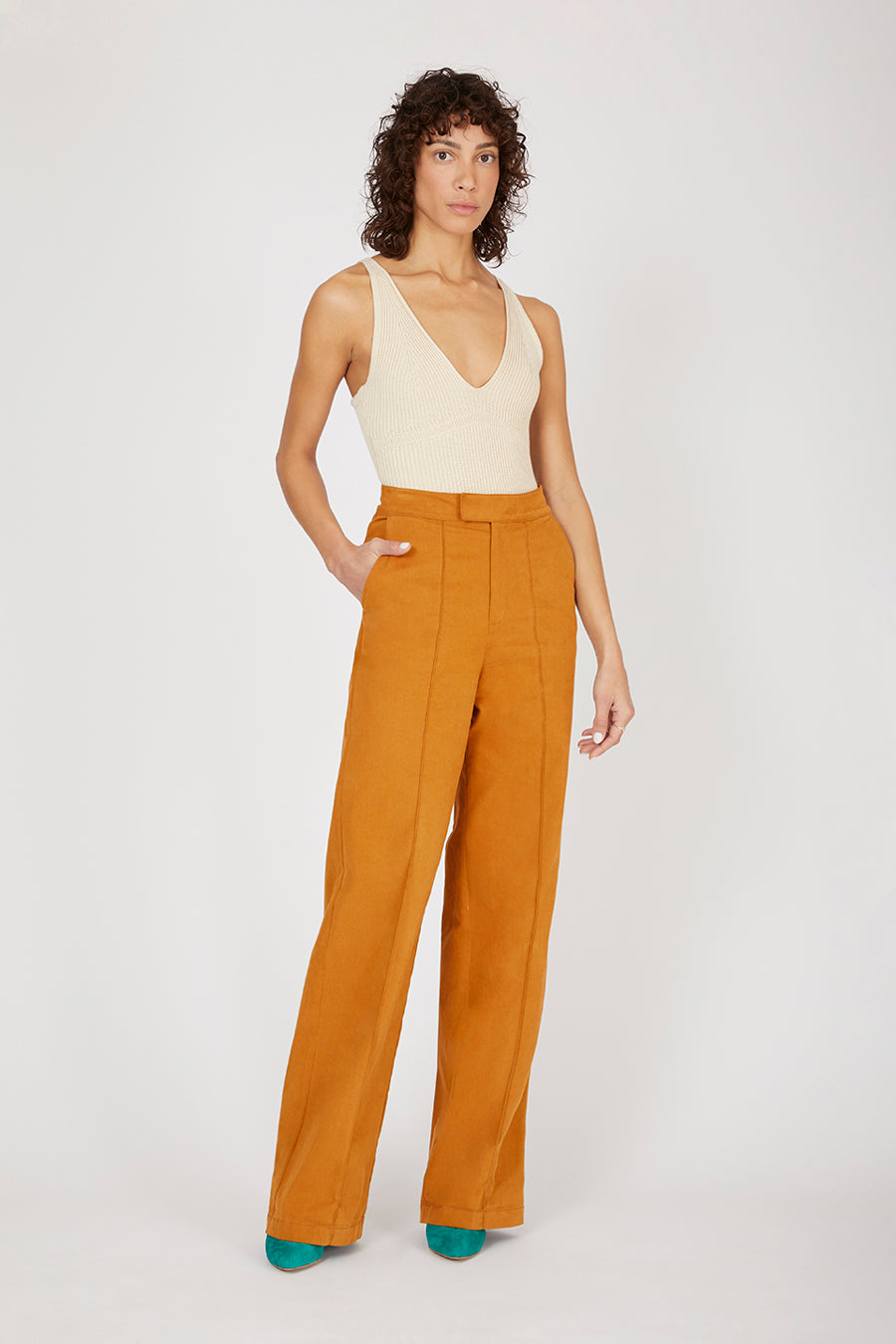 Nerthe Oak Wood Trousers in Cotton Moleskin