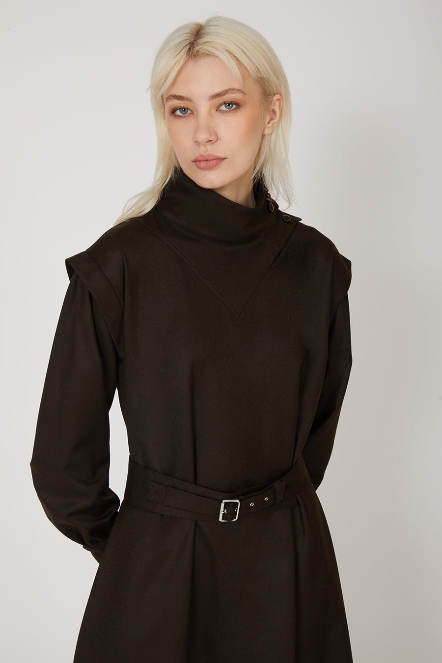 Hinoki Licorice Dress in Virgin Wool