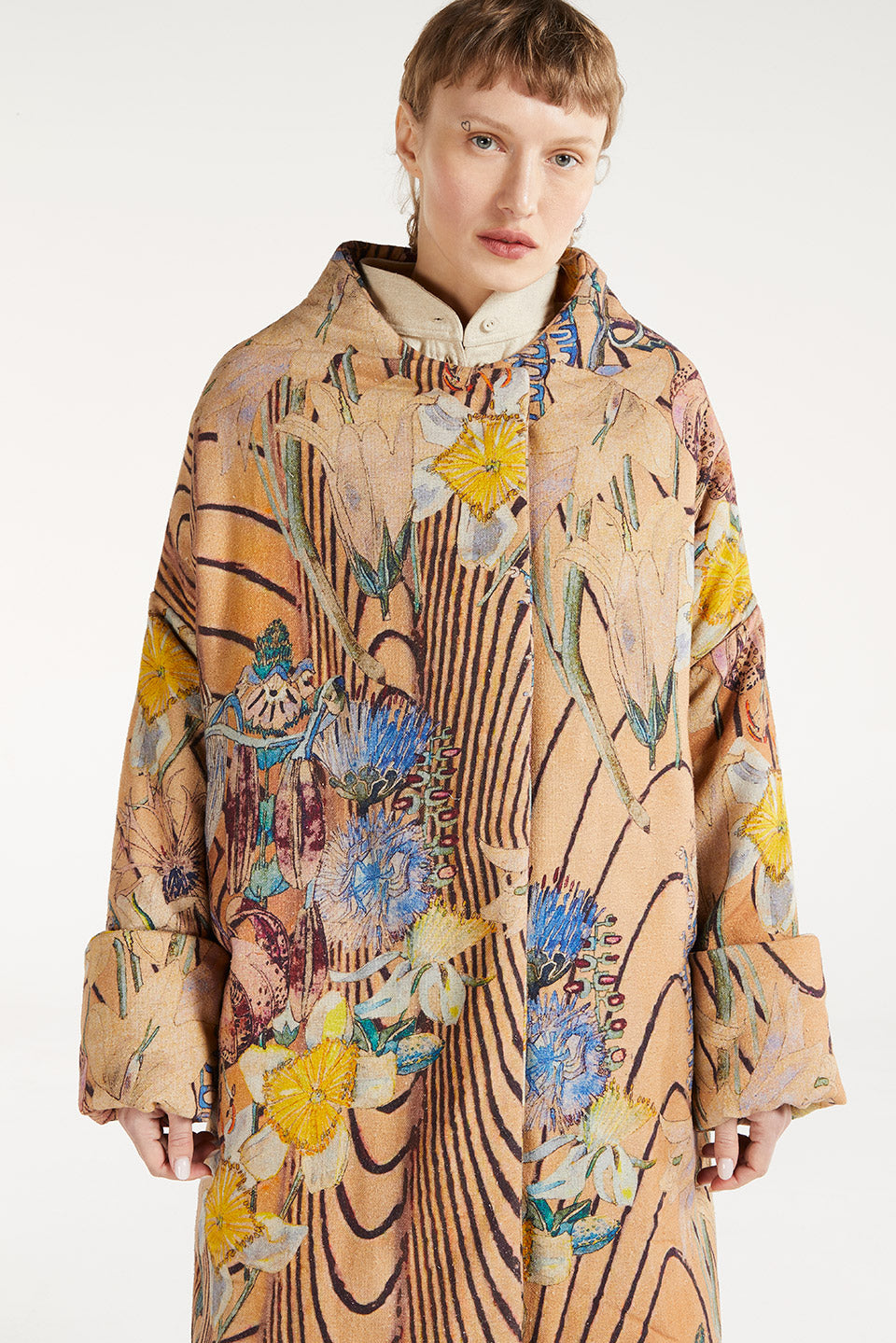 Linh Brutalism Coat in Silk Bourrette