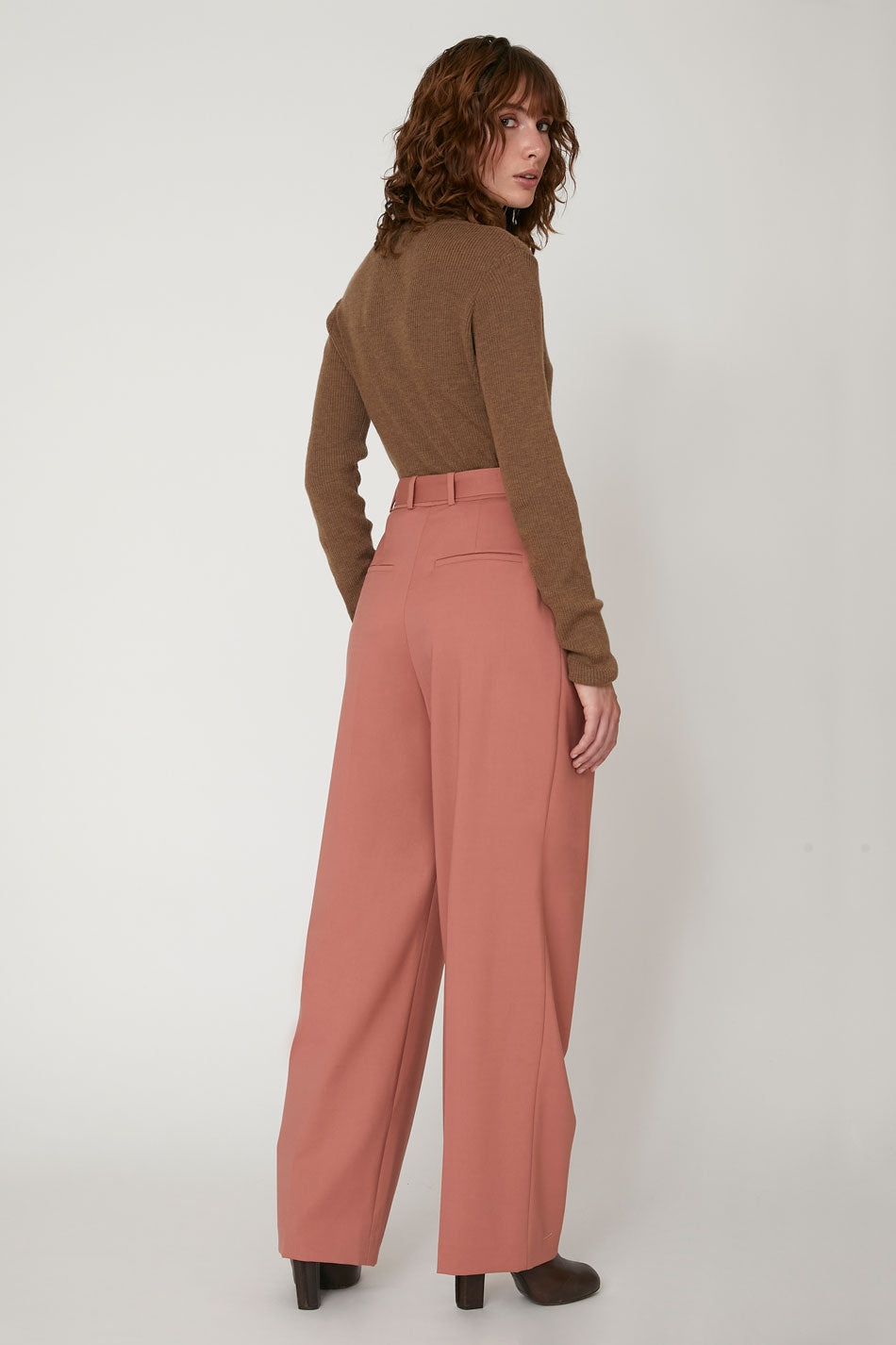 Pantalon en laine rose Valentine Gauthier