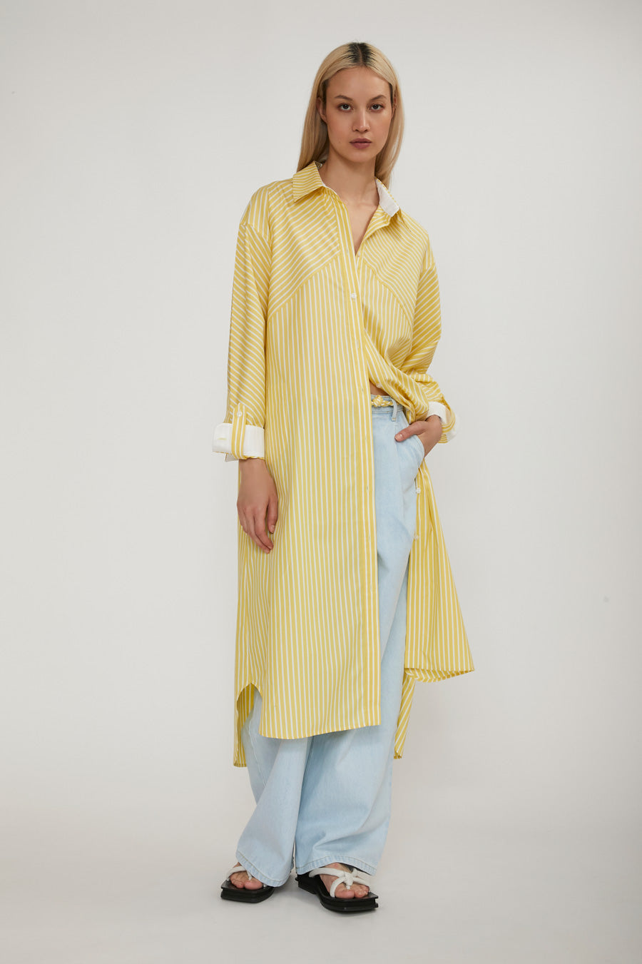 Robe James