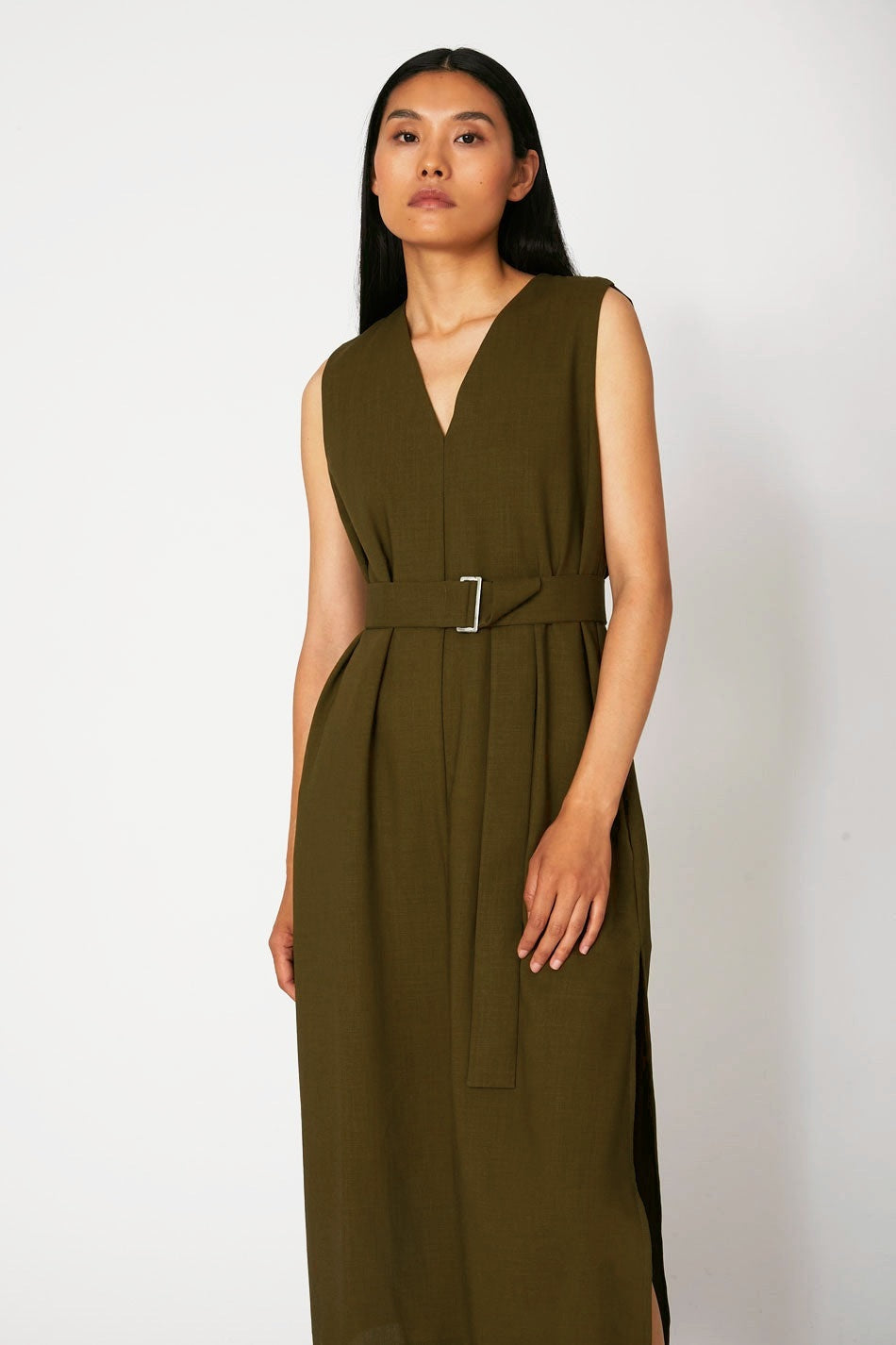 Robe Gaeta sans manches en laine froide Olive, Valentine Gauthier